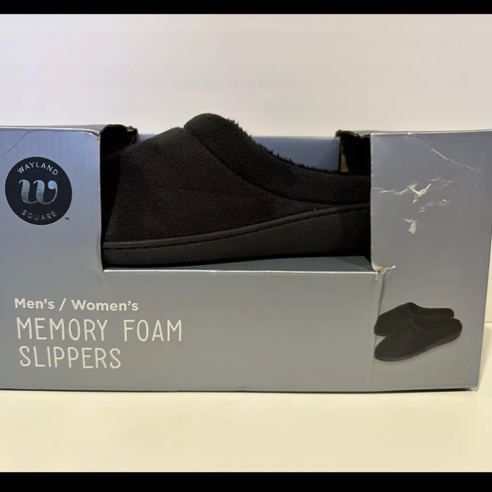 Wayland Square Slippers Men's/Women's Memory Foam Slippers VARIOUS SIZES